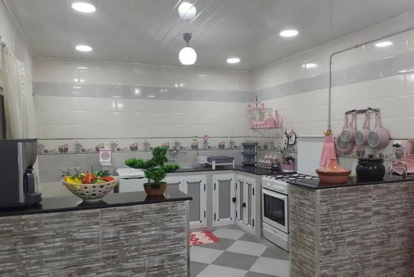 جدران سيراميك مطابخ