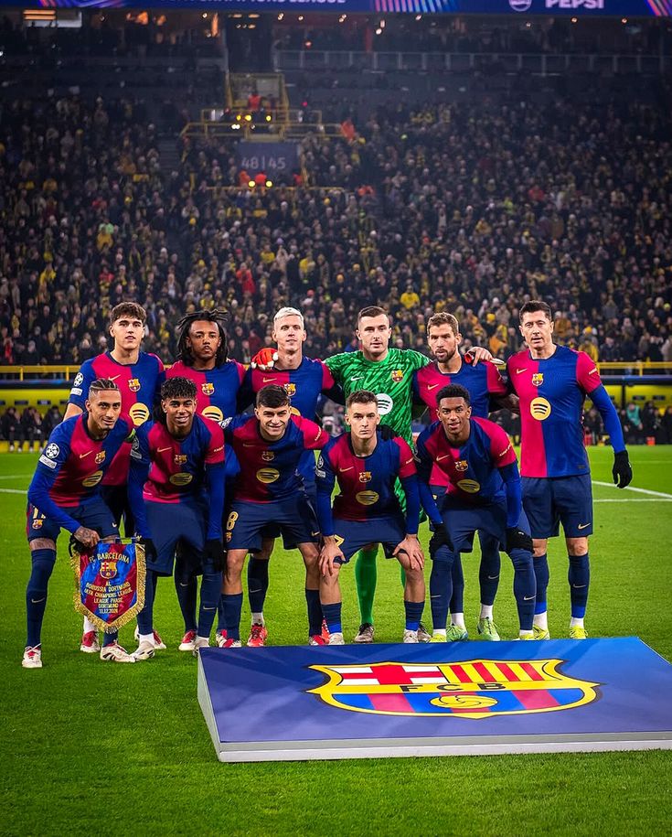 خلفيات لاعبين برشلونة