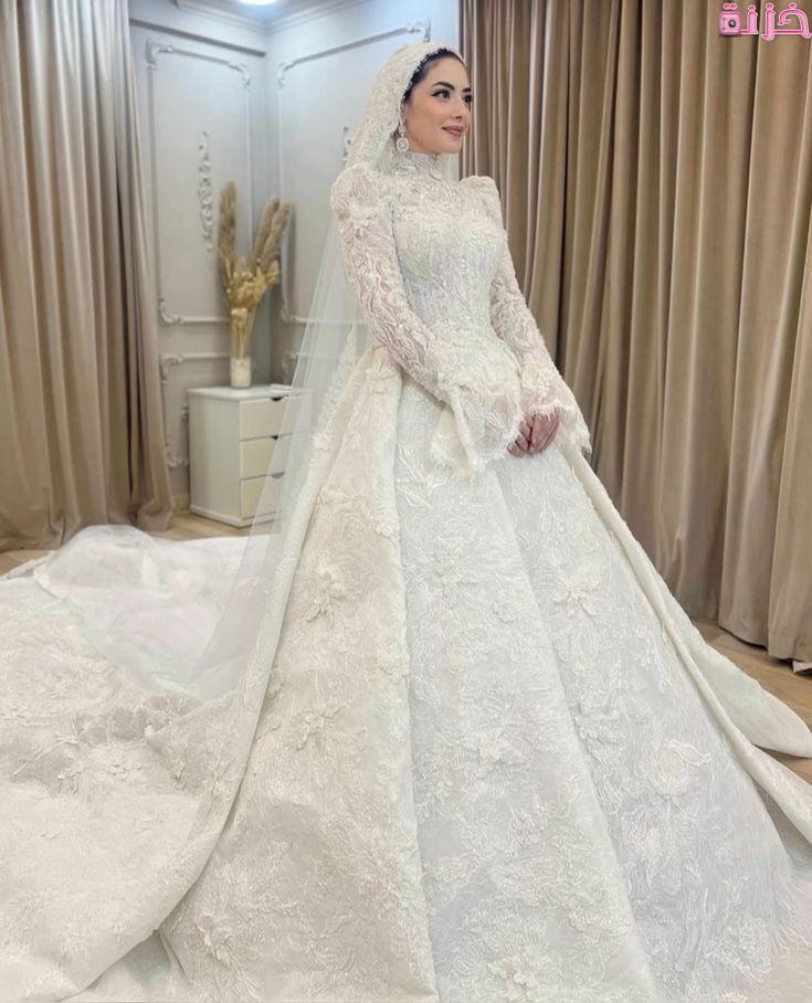 فستان عروس ناعم