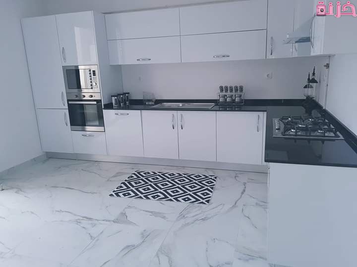 الوان مطابخ خشب فاتحة