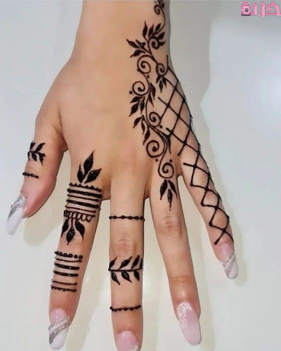 رسومات حنة عروسة لليد