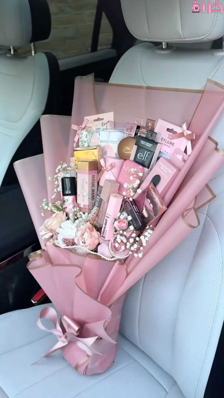 صور هدايا عيد ميلاد للبنات الكبار