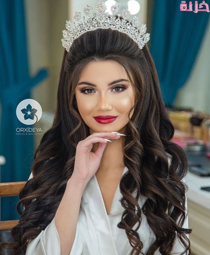 تسريحات عرايس بالتاج