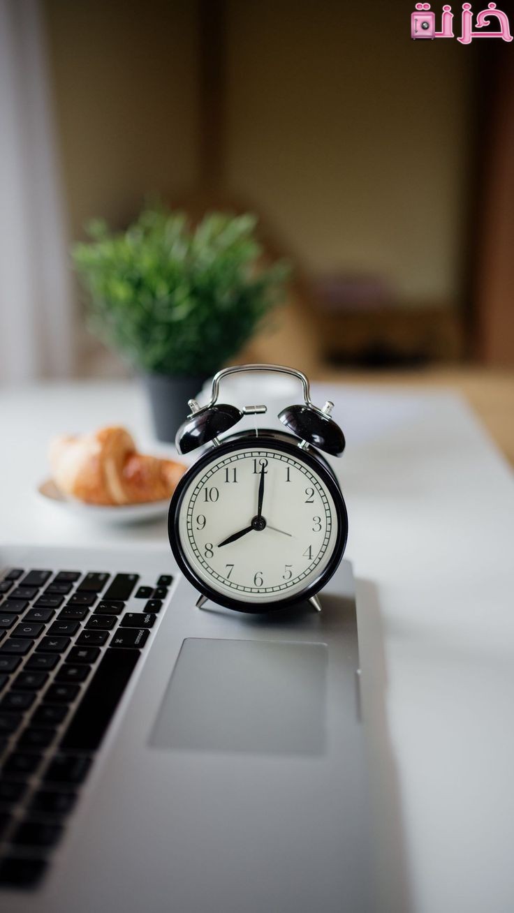 خلفيات بنات فخمة سوداء